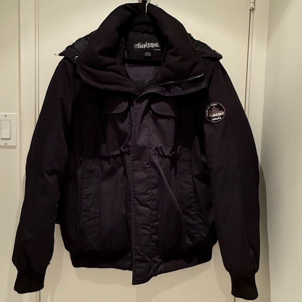 Tundra Black JACKET with 100% natural Canadian coyote fur trim
